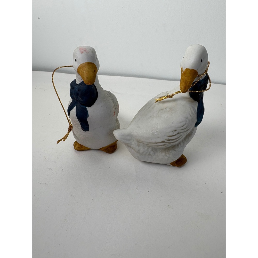 Christmas‎ Around The World Porcelain Geese Ornaments Set of 2 Vintage 54-190